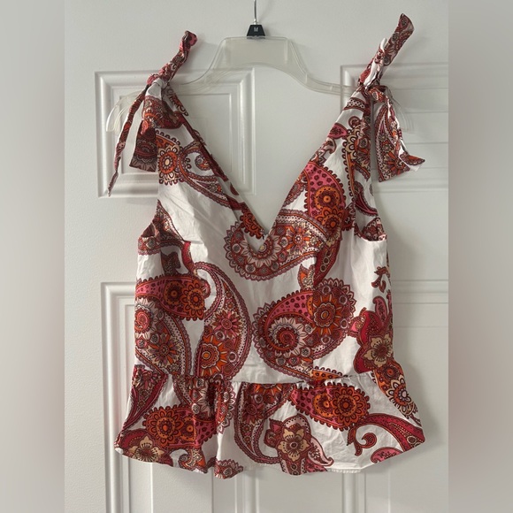 Express Paisley Peplum Top- Size Medium - Picture 2 of 4